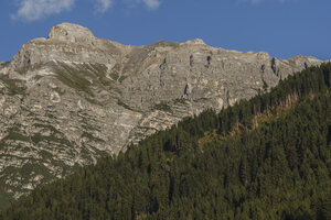 Serlesberg in Stubaital bij zonsondergang