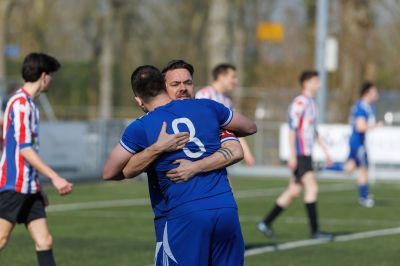 Wedstrijd in de vierde klasse tussen NVS en METO