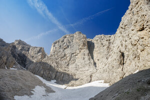 Opwindende klim naar het Pisciadu-meer in de Dolomieten