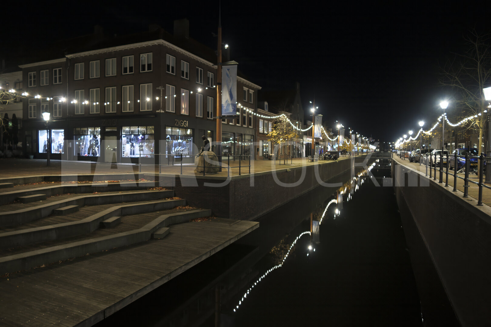 Zevenbergen verlicht in feestelijke gloed